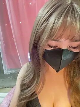 -Violet-t online show from 04/03/26, 07:37