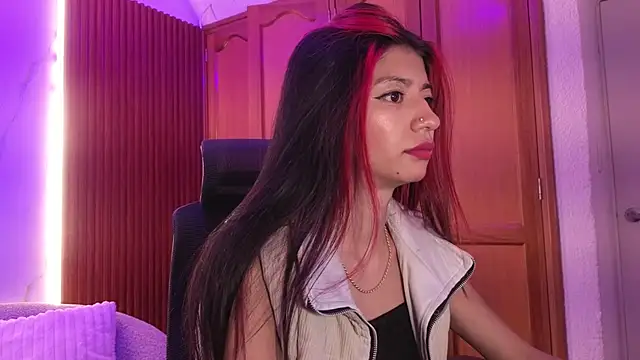 dulcetorresvg online show from 03/03/26, 03:02