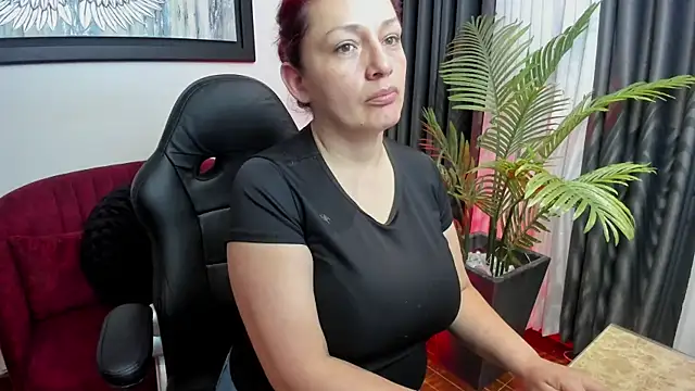 VictoriaPaker online show from 04/13/26, 10:52