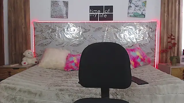 rossyvalbuena online show from 03/08/26, 03:15