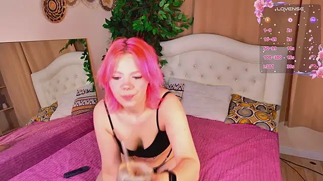 Waifu Ketrin online show from 05/12/26, 10:43