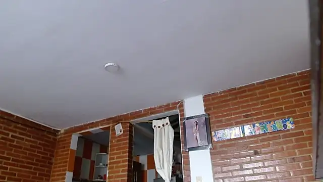 Lia rouse04 online show from 04/30/26, 01:18