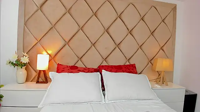 Snapshot of IvonneOwen chatting on 01/16/26, 08:13 IvonneOwen online show from 01/16/26, 08:13