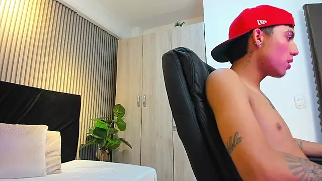 LeoHard   online show from 02/01/26, 02:32