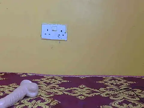 Quueenafrica online show from 02/19/26, 08:39