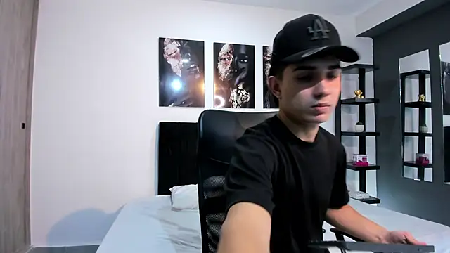 Alejo Grey online show from 01/09/26, 12:45