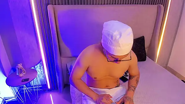 SamuParker online show from 01/14/26, 03:54