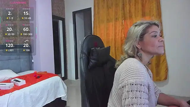 Snapshot of tabata_monroe chatting on 02/05/26, 02:35 tabata monroe online show from 02/05/26, 02:35