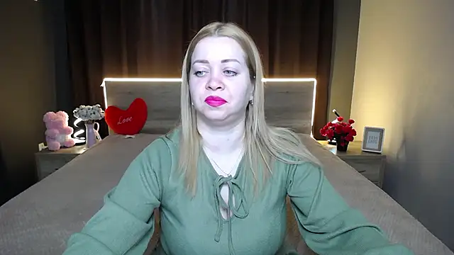 OliviaVerr online show from 03/03/26, 01:18