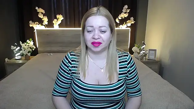 OliviaVerr online show from 03/15/26, 01:29