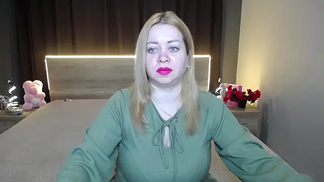 OliviaVerr online show from 02/18/26, 01:18