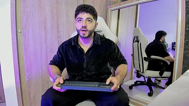 Thiago moretti online show from 07/12/26, 01:17