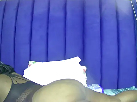 Black-Berry-Queen online show from 01/13/26, 09:52