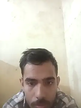 Rajkuma12345 online show from 01/14/26, 03:32