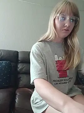 BunnySnowFlake online show from 04/09/26, 04:02