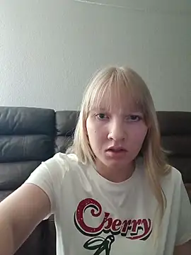 BunnySnowFlake online show from 04/03/26, 06:14