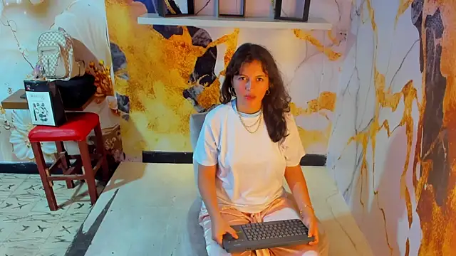 MiaBella18 online show from 01/10/26, 07:20