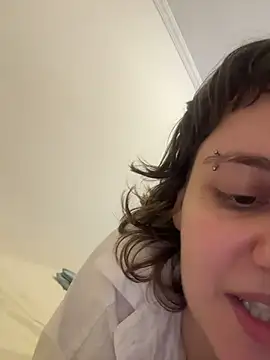 Snapshot of witchdub chatting on 02/11/26, 03:23 witchdub online show from 02/11/26, 03:23