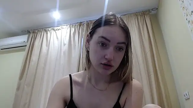 Snapshot of Eva_Harris chatting on 01/15/26, 08:51 Eva Harris online show from 01/15/26, 08:51