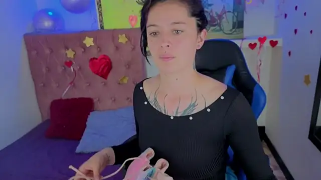 Harley quinzell online show from 02/23/26, 07:03