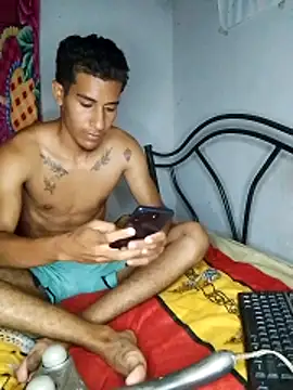 Moreno141224 online show from 04/15/26, 04:40