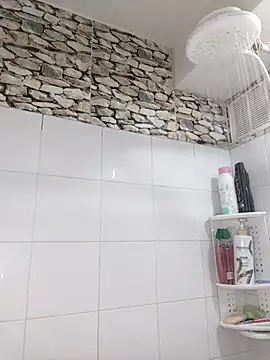 Snapshot of SexyandnaughtyLatinos chatting on 02/25/26, 04:18 SexyandnaughtyLatinos online show from 02/25/26, 04:18