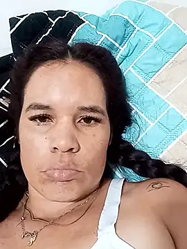 horny girl33 online show from 01/15/26, 06:44