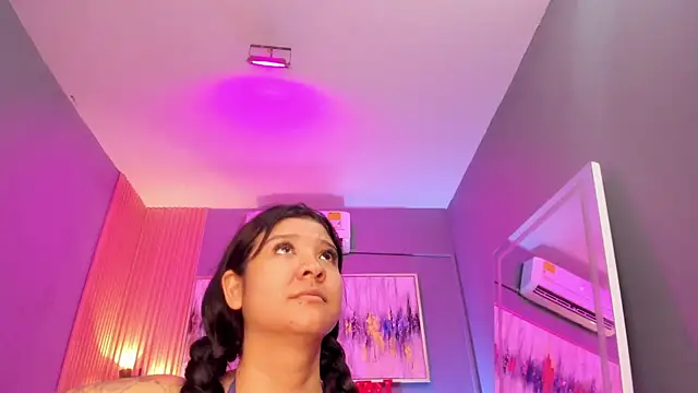lilian vergara online show from 04/21/26, 07:42