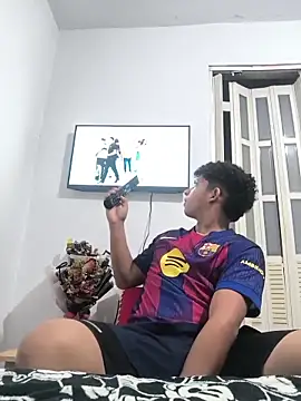 VersedChip online show from 02/15/26, 06:25