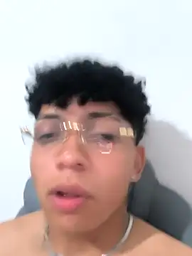 VersedChip online show from 03/12/26, 04:33