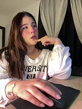 ivy velvet online show from 06/14/26, 01:35