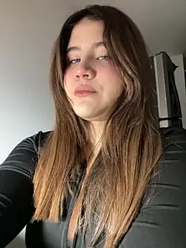 Snapshot of ivy_velvet chatting on 02/14/26, 02:12 ivy velvet online show from 02/14/26, 02:12