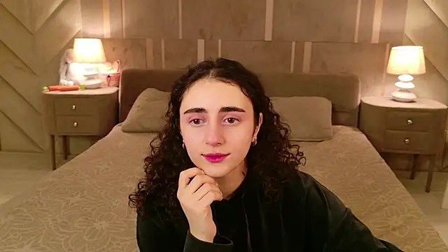 Susan Fors online show from 04/12/26, 05:44