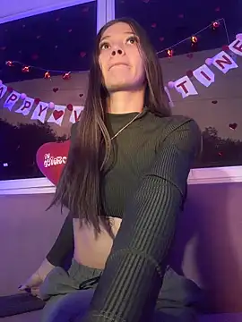 EmmaJhoons online show from 02/16/26, 12:04