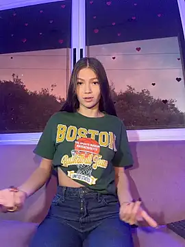 EmmaJhoons online show from 02/21/26, 11:45