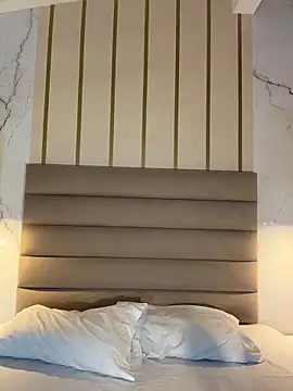 EmmaJhoons online show from 03/25/26, 10:14