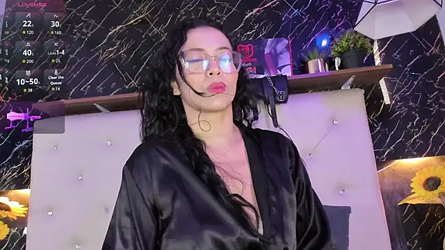 Renata blue online show from 04/05/26, 09:21