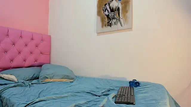 Snapshot of kendall-foox chatting on 02/03/26, 06:22 kendall-foox online show from 02/03/26, 06:22