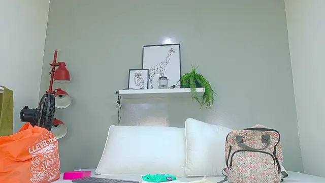 Dulcesexy   online show from 03/17/26, 07:28