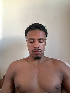 LorenzoBlack27 online show from 06/26/26, 08:25