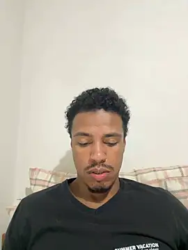 LorenzoBlack27 online show from 06/05/26, 12:04