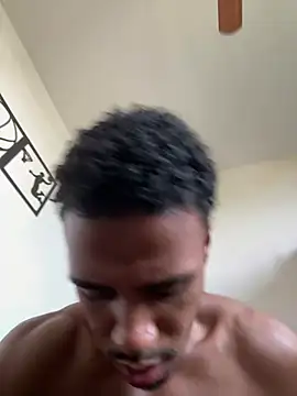 LorenzoBlack27 online show from 04/07/26, 06:21