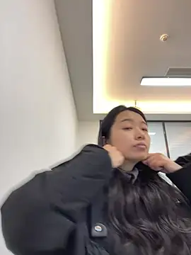 Qrooo online show from 01/15/26, 05:55