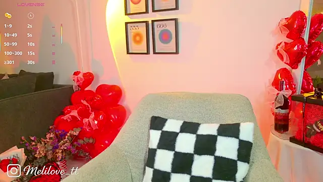 MelyTaylor  online show from 02/15/26, 12:00