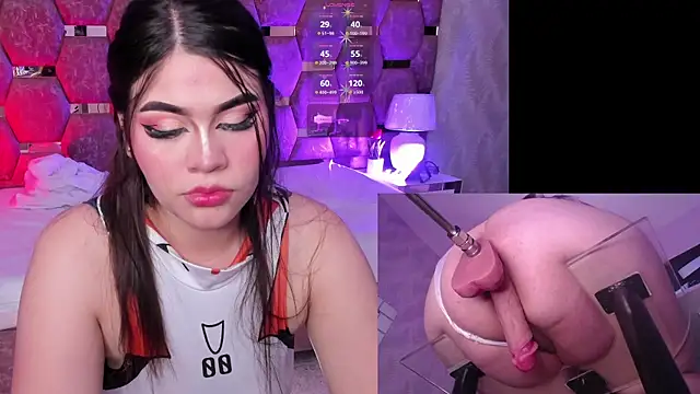 IsabellaBlow online show from 05/15/26, 01:53