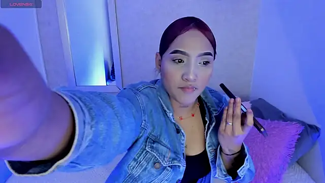 Snapshot of Dominik_Ember chatting on 01/10/26, 03:24 Dominik Ember online show from 01/10/26, 03:24