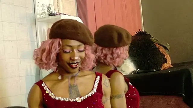 DaniaMarcell online show from 04/01/26, 05:20