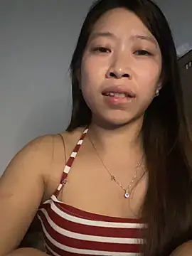 Snapshot of Mayly_lucky2 chatting on 06/20/26, 03:55 Mayly lucky2 online show from 06/20/26, 03:55