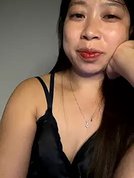 Snapshot of Mayly_lucky2 chatting on 06/10/26, 01:56 Mayly lucky2 online show from 06/10/26, 01:56