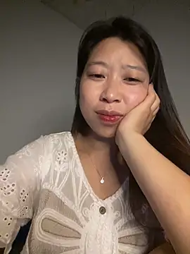 Snapshot of Mayly_lucky2 chatting on 06/15/26, 11:15 Mayly lucky2 online show from 06/15/26, 11:15
